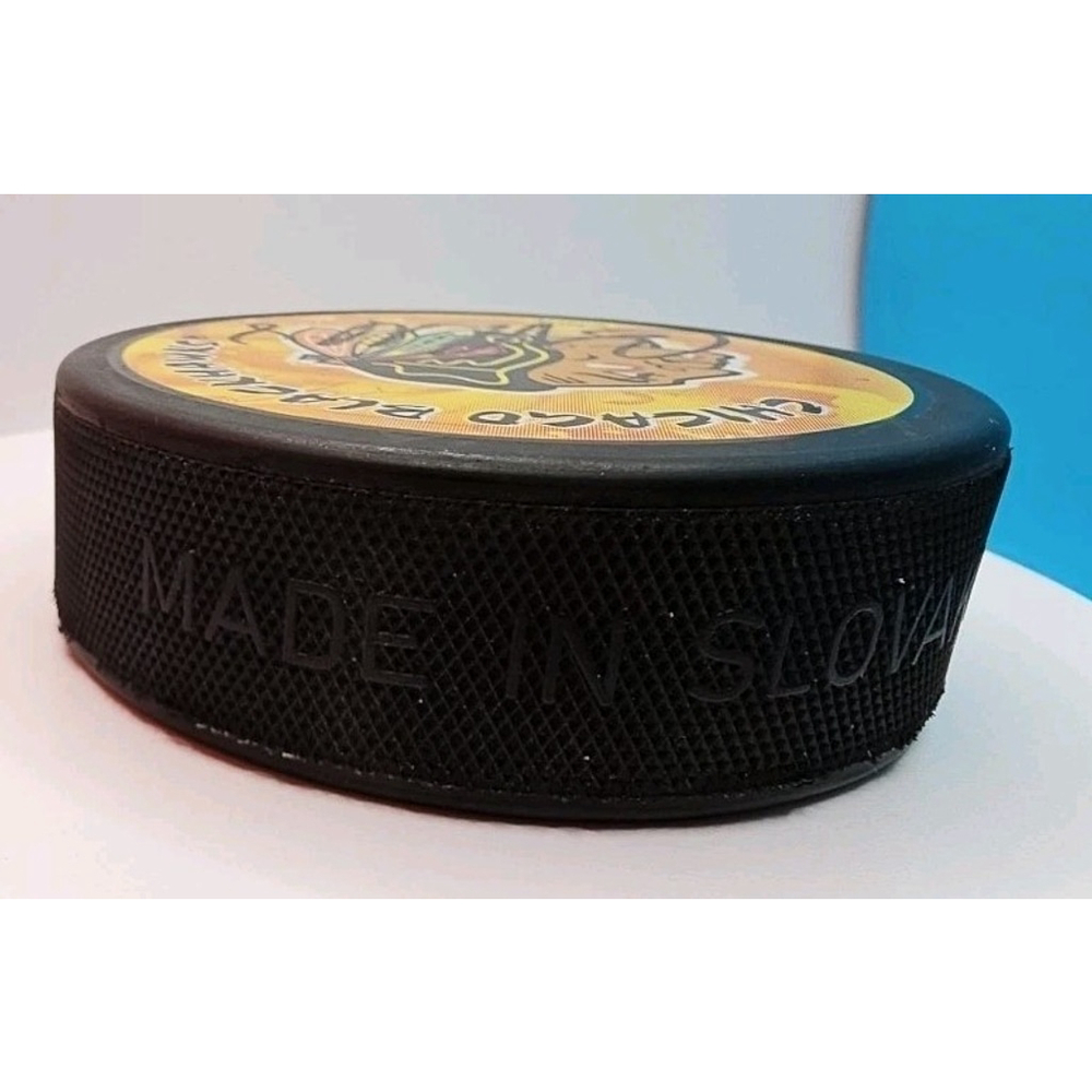 Cam Russell #8 Signed NHL Chicago Blackhawks Puck Autographed Signature Halifax - Picture 5 of 6